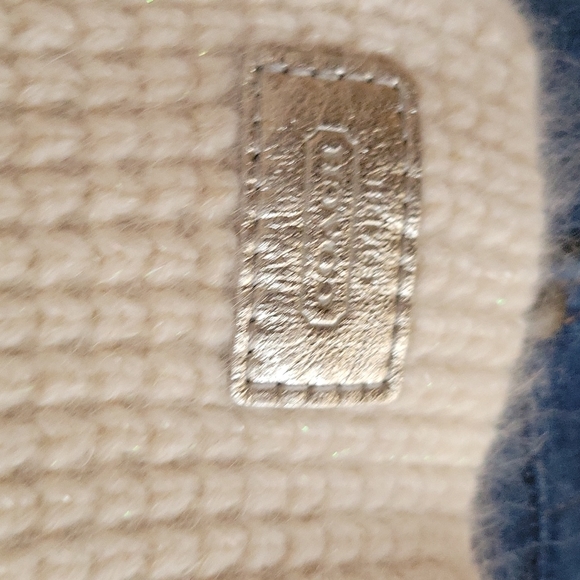 Coach wool, Cashmere, rabbit hair blend scarf - Picture 2 of 9